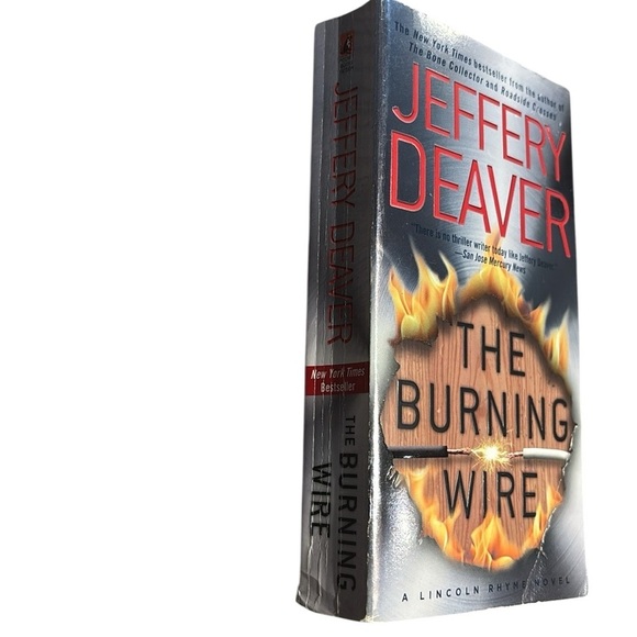 Amazon Jeffery Deaver 'The Burning Wire' Book with Fiery Cover - Picture 7 of 7
